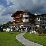 Urbisgut Hotel