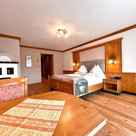 Urbisgut Hotel 4*
