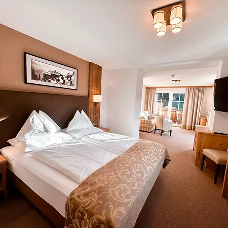 乌尔比斯古特酒店