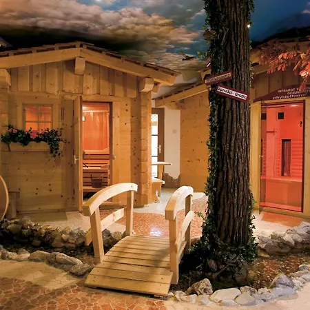 乌尔比斯古特酒店 酒店 4*