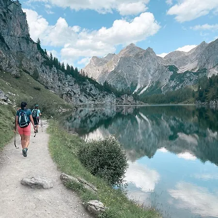 乌尔比斯古特酒店 4*