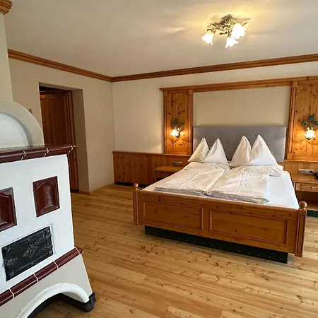 Hotel Urbisgut