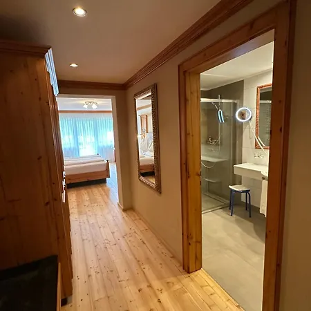 乌尔比斯古特酒店 酒店 阿尔滕马克特蓬高