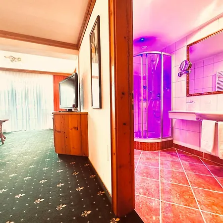 酒店 乌尔比斯古特酒店 阿尔滕马克特蓬高