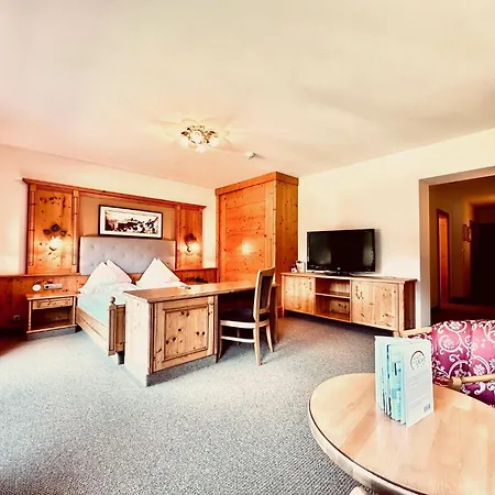 Urbisgut Hotel 4*