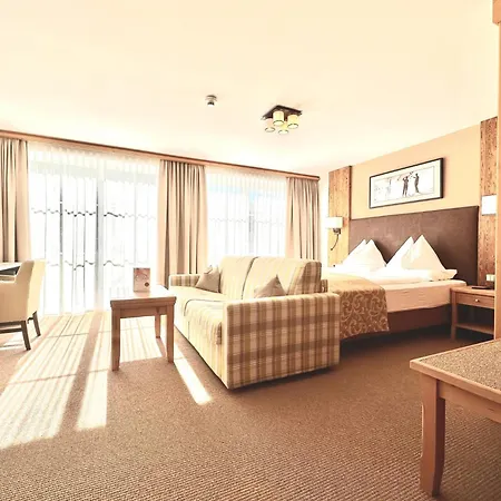 Hotel Urbisgut 4*