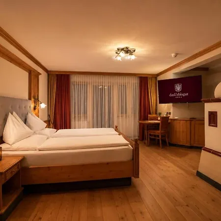 Urbisgut 4*