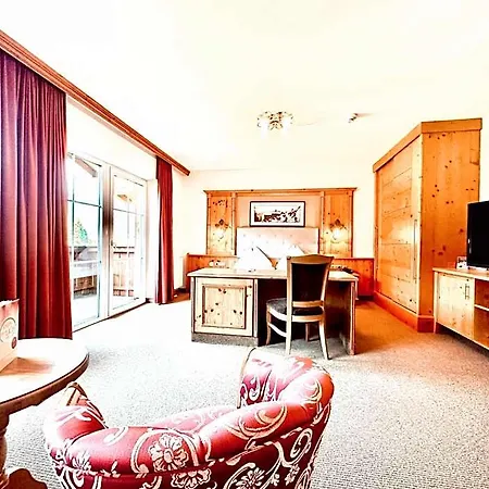 Urbisgut Hotel 4*